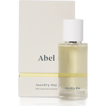 Carica l'immagine nel visualizzatore di Gallery, Laundry Day