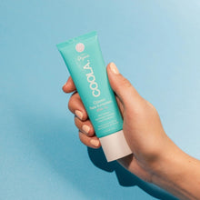 Carica l'immagine nel visualizzatore di Gallery, Classic Face Sunscreen SPF 50 White Tea