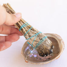 Carica l'immagine nel visualizzatore di Gallery, Conchiglie di Abalone per fumigazione