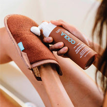 Carica l'immagine nel visualizzatore di Gallery, Sunless Tan 2-in-1 Applicatore / Guanto Esfoliante