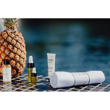 Carica l'immagine nel visualizzatore di Gallery, Pochette Les Essentiels - Crème Nourissante et Apaisante Soir e Huile de Beauté Peaux Sechès