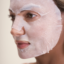 Carica l'immagine nel visualizzatore di Gallery, BERRY WELL - Maschera nutriente in tessuto
