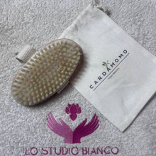 Carica l'immagine nel visualizzatore di Gallery, Cardamomo Body Brush
